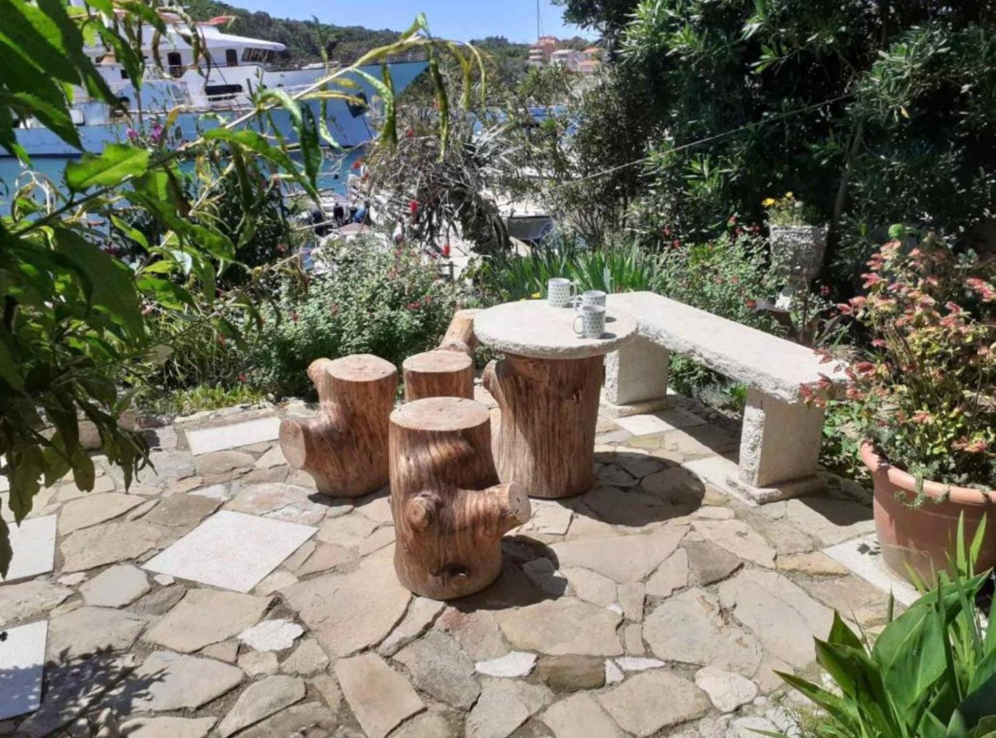 Guest House Green Corner Supetarska Draga Exterior foto