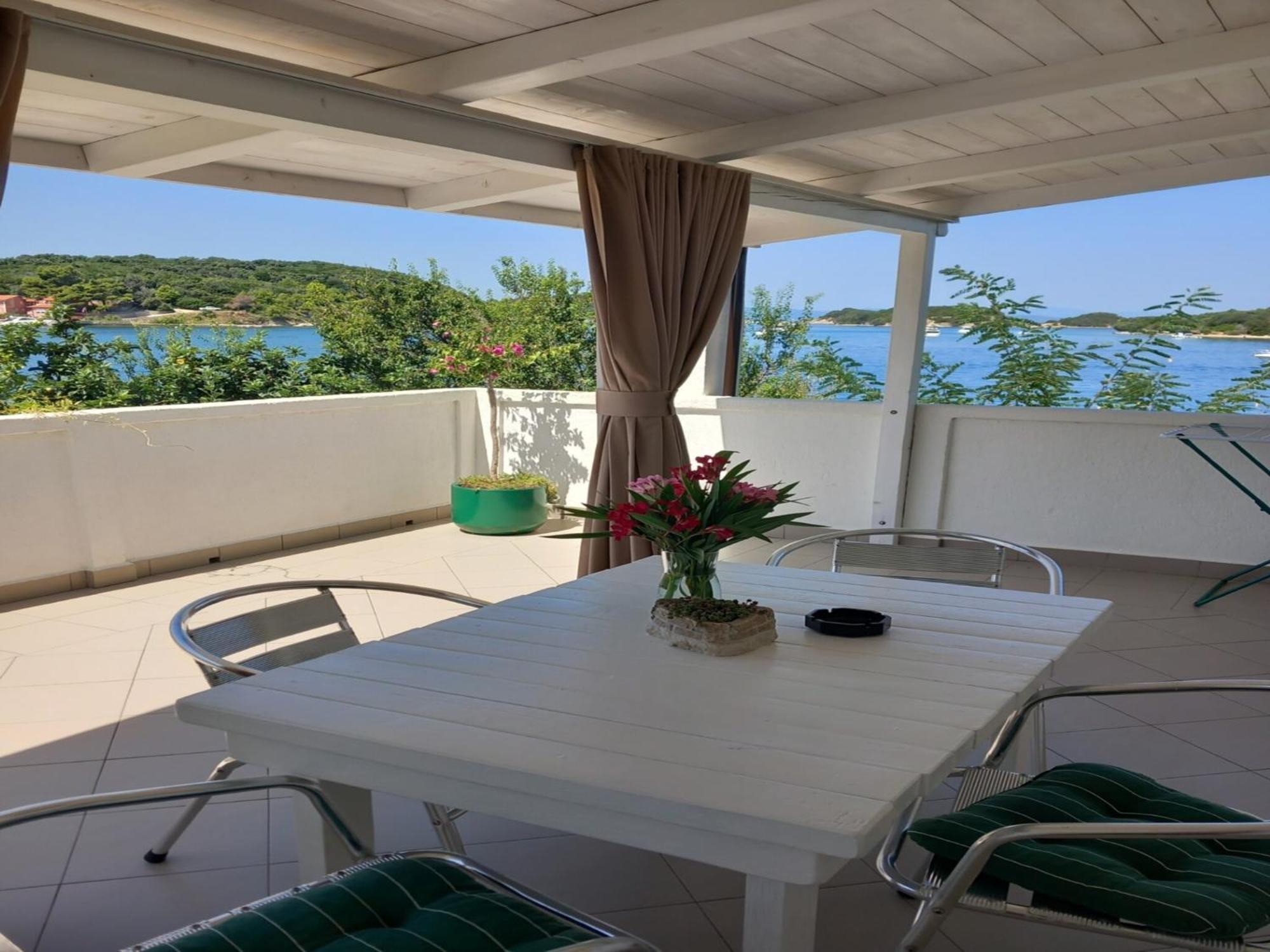 Guest House Green Corner Supetarska Draga Exterior foto