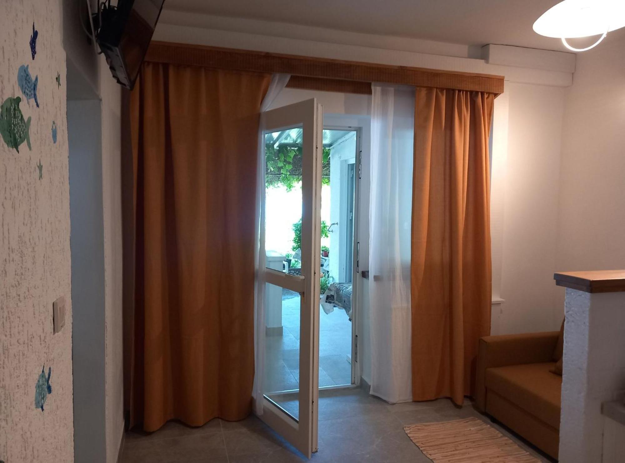 Guest House Green Corner Supetarska Draga Exterior foto