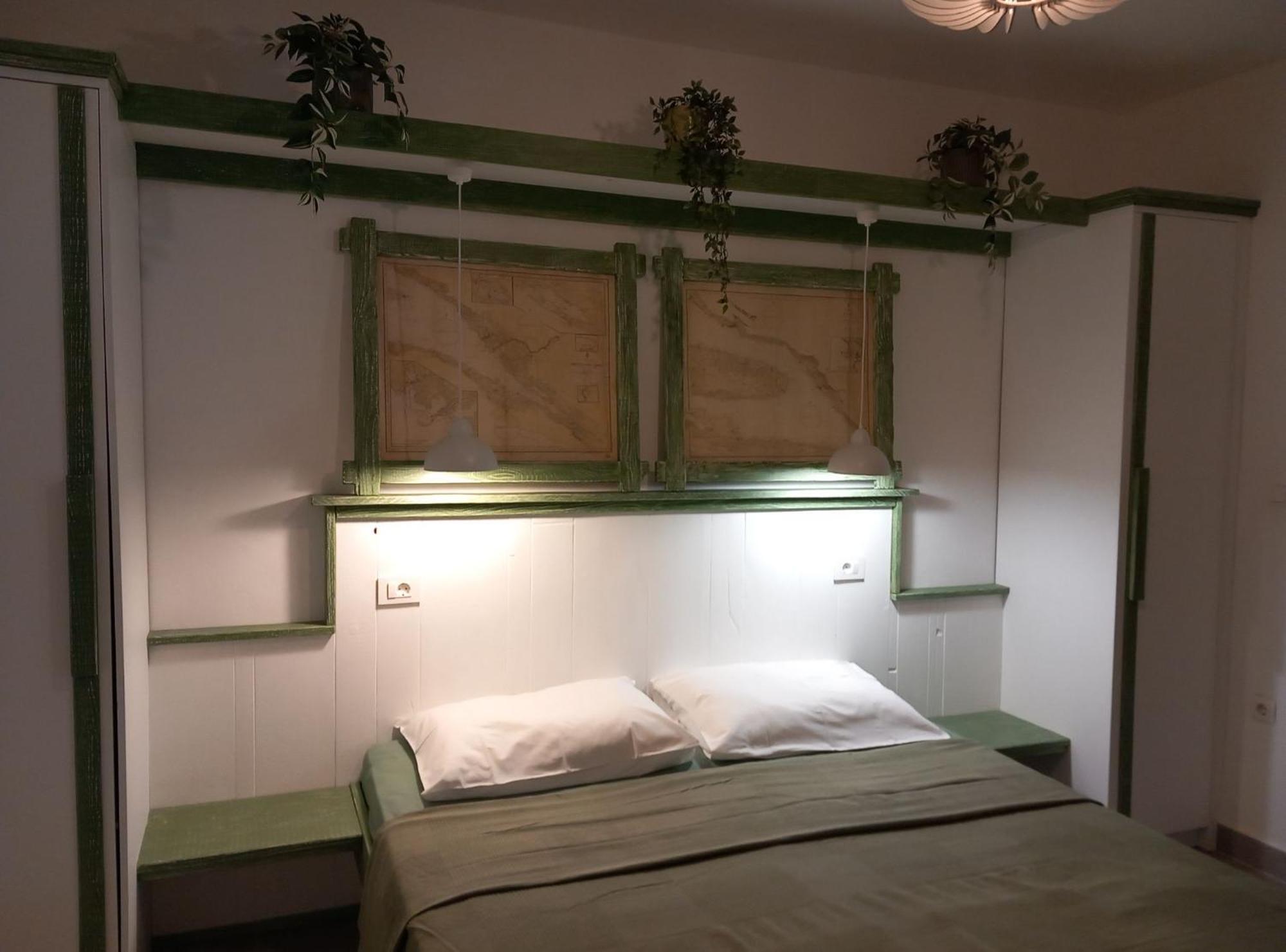 Guest House Green Corner Supetarska Draga Exterior foto